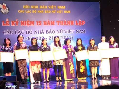 Chủ tịch Quốc hội Nguyễn Thị Kim Ngân gửi điện chúc mừng Câu lạc bộ Nhà báo nữ Việt Nam tròn 15 tuổi